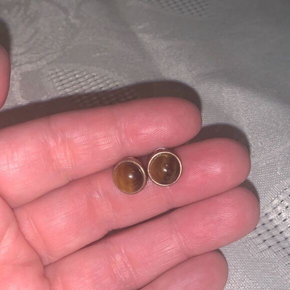 Vintage Tiger Eye Stud Earrings - Picture 8 of 13